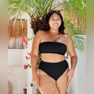 NEW! Kenny Flowers THE MYKONOS LUXE CRINKLE Bandeau Bikini Top Black SZ S